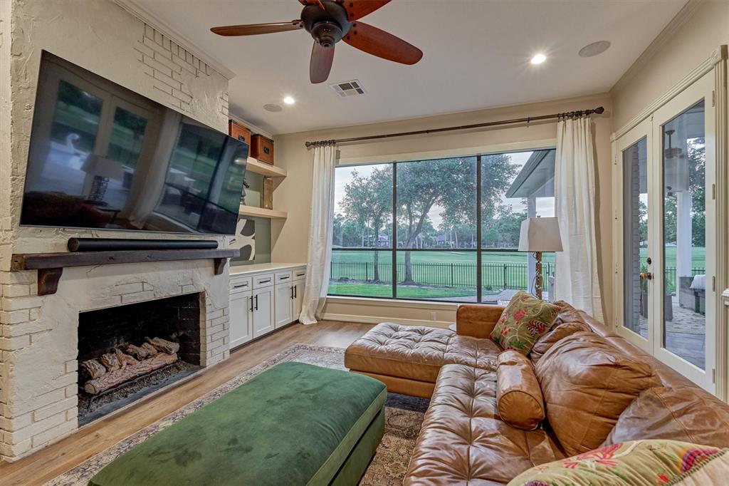 6514 Sussex Court, Spring, Texas image 24