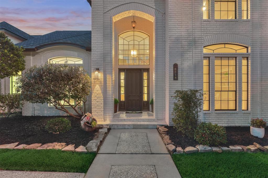 6514 Sussex Court, Spring, Texas image 5