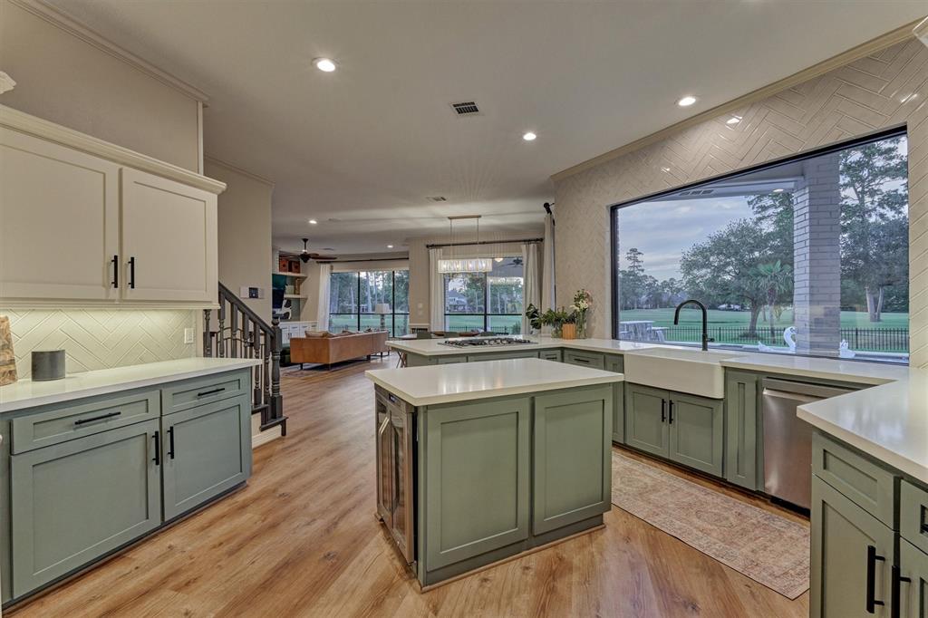 6514 Sussex Court, Spring, Texas image 17