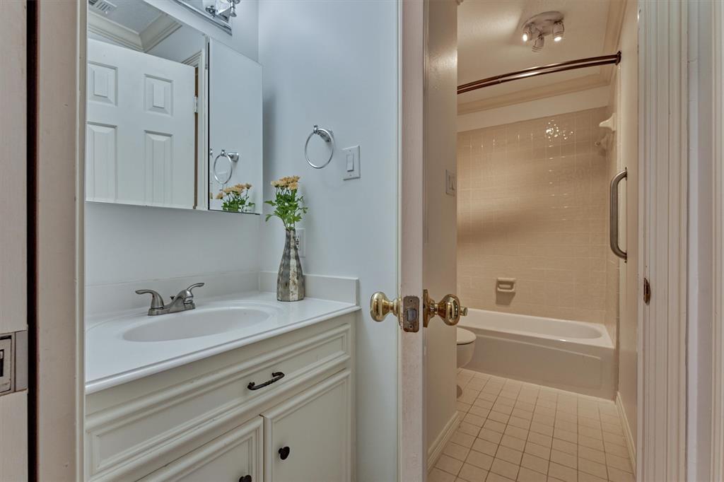 6514 Sussex Court, Spring, Texas image 38