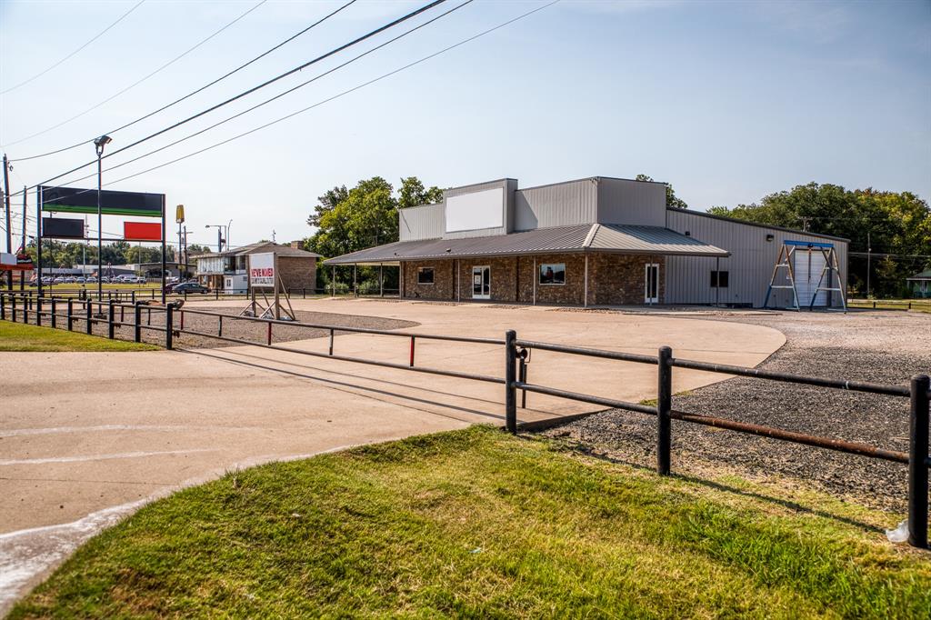 185 N Hwy 36, Caldwell, Texas image 1