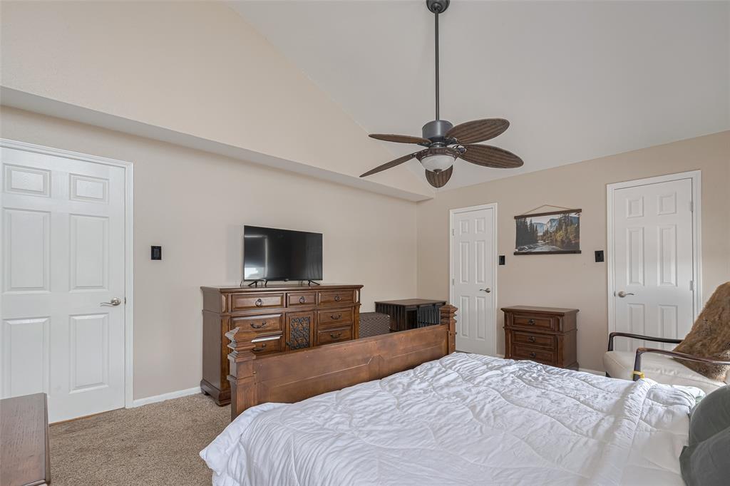 182 April Point Drive, Conroe, Texas image 16