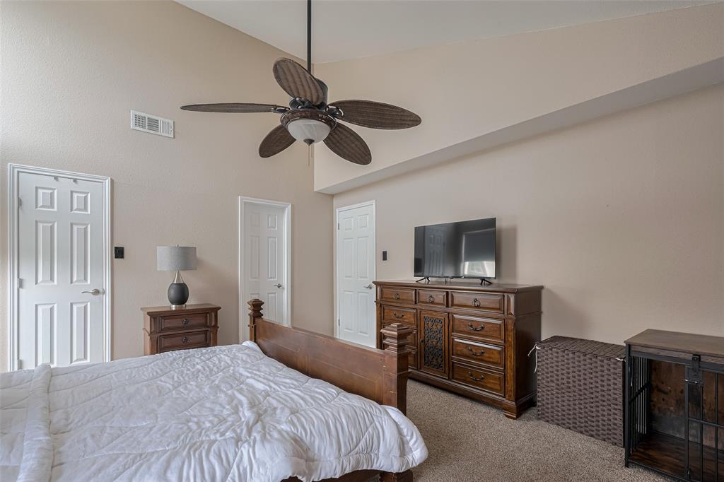 182 April Point Drive, Conroe, Texas image 17