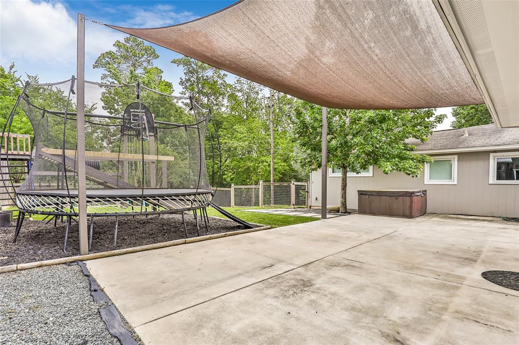 826 Shelterwood Drive, Houston, Texas image 34