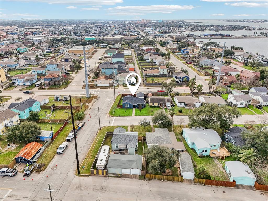 2027 Neumann Drive, Galveston, Texas image 40