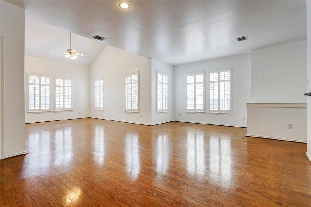 1144 W 25th Street D