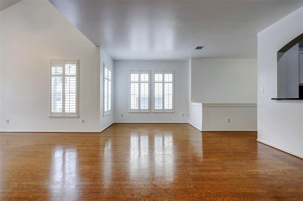 1144 W 25th Street D