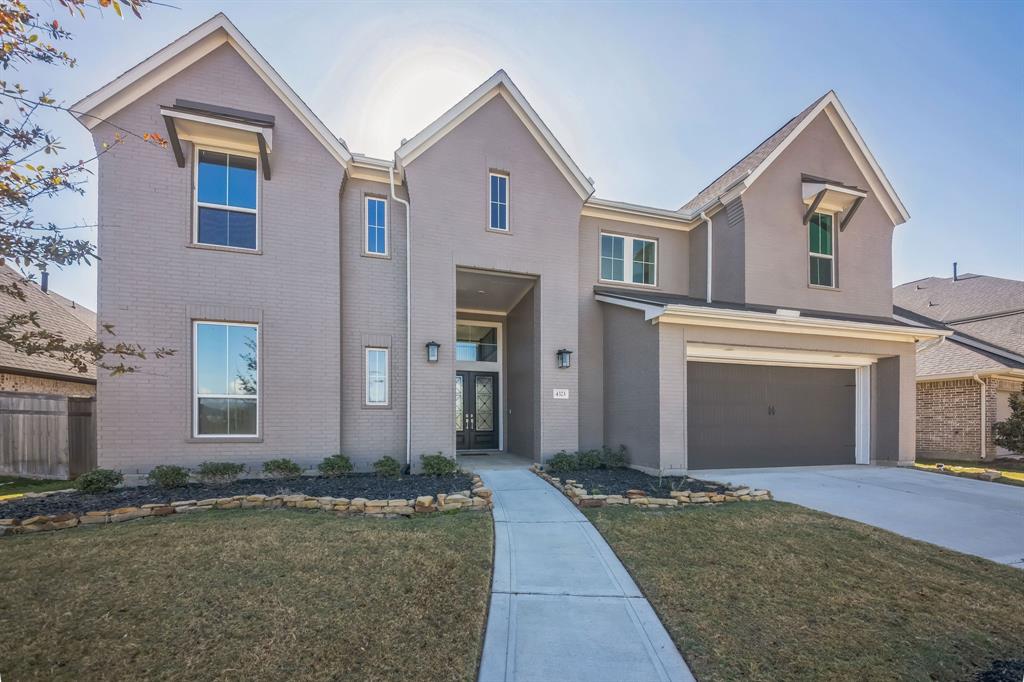 4323 Windy Oaks Drive, Fulshear, Texas image 1