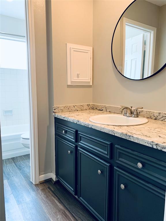 223 Kings Way, Stafford, Texas image 18