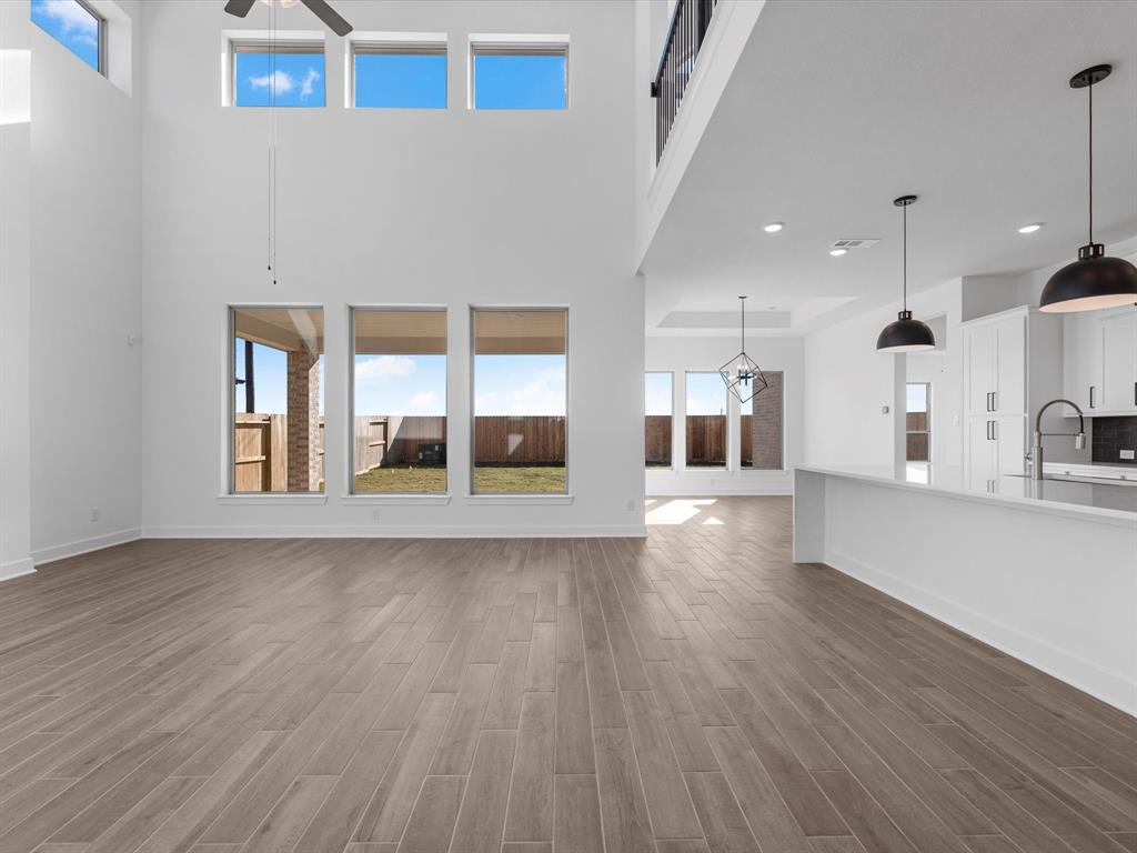 property-search 4 26619 Castra Crescent Trail