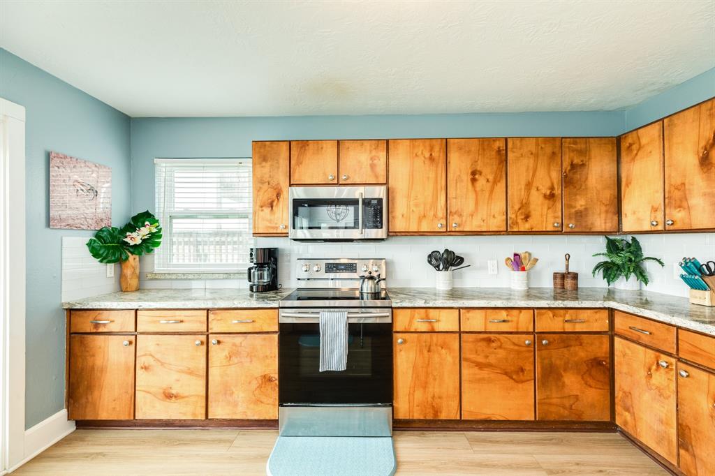 2426 Bluewater Hwy Hwy, Surfside Beach, Texas image 22