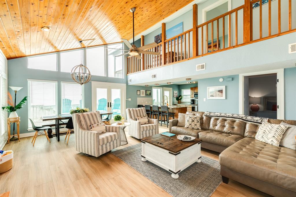 2426 Bluewater Hwy Hwy, Surfside Beach, Texas image 9