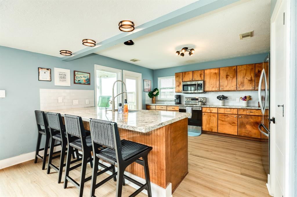 2426 Bluewater Hwy Hwy, Surfside Beach, Texas image 5