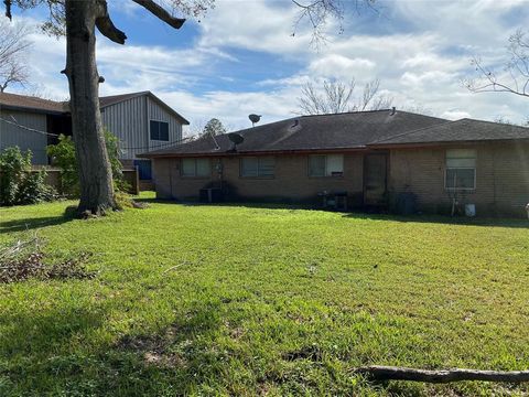 A home in Lake Jackson