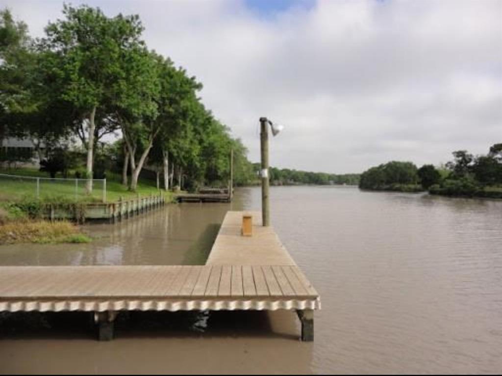 Riverside Drive, Palacios, Texas image 1