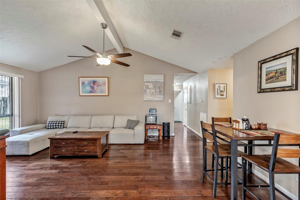 9905 Sparrow Street, La Porte, Texas image 13