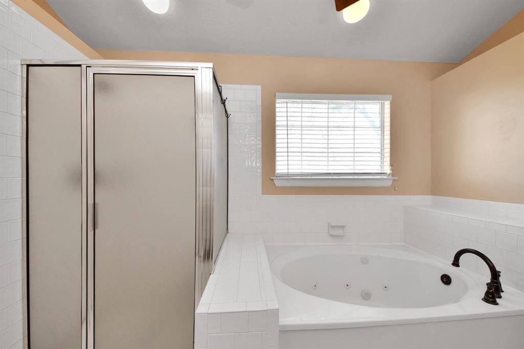 2126 Galleon Drive, League City, Texas image 41