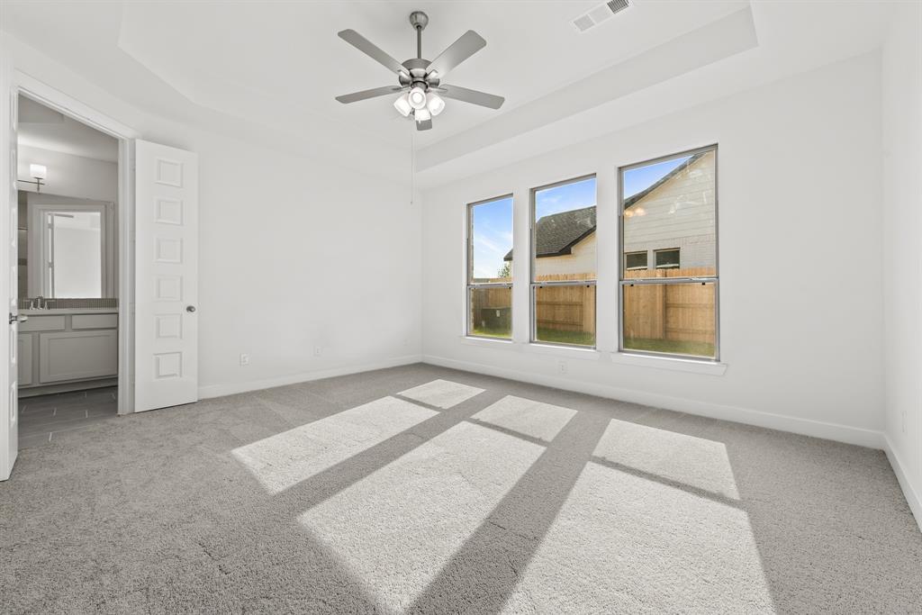 24718 Harrow Meadow Drive, Katy, Texas image 9