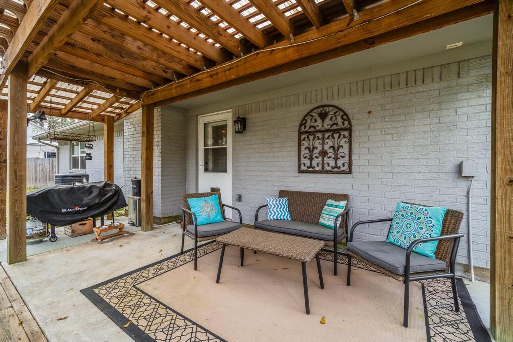 1006 W Jones Street, Livingston, Texas image 28