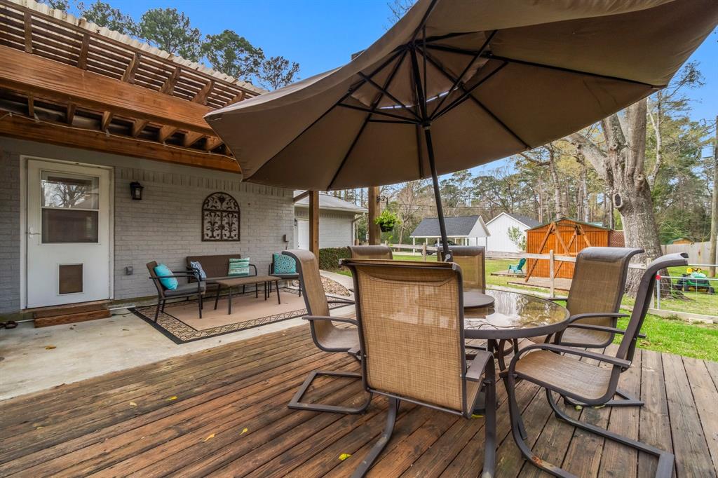 1006 W Jones Street, Livingston, Texas image 30