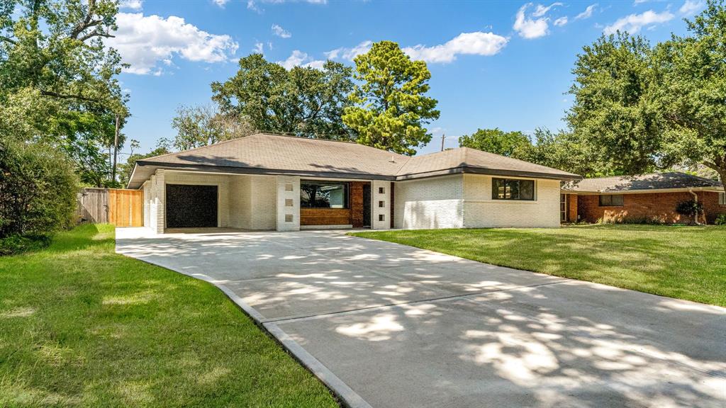 6414 Woodbrook Lane