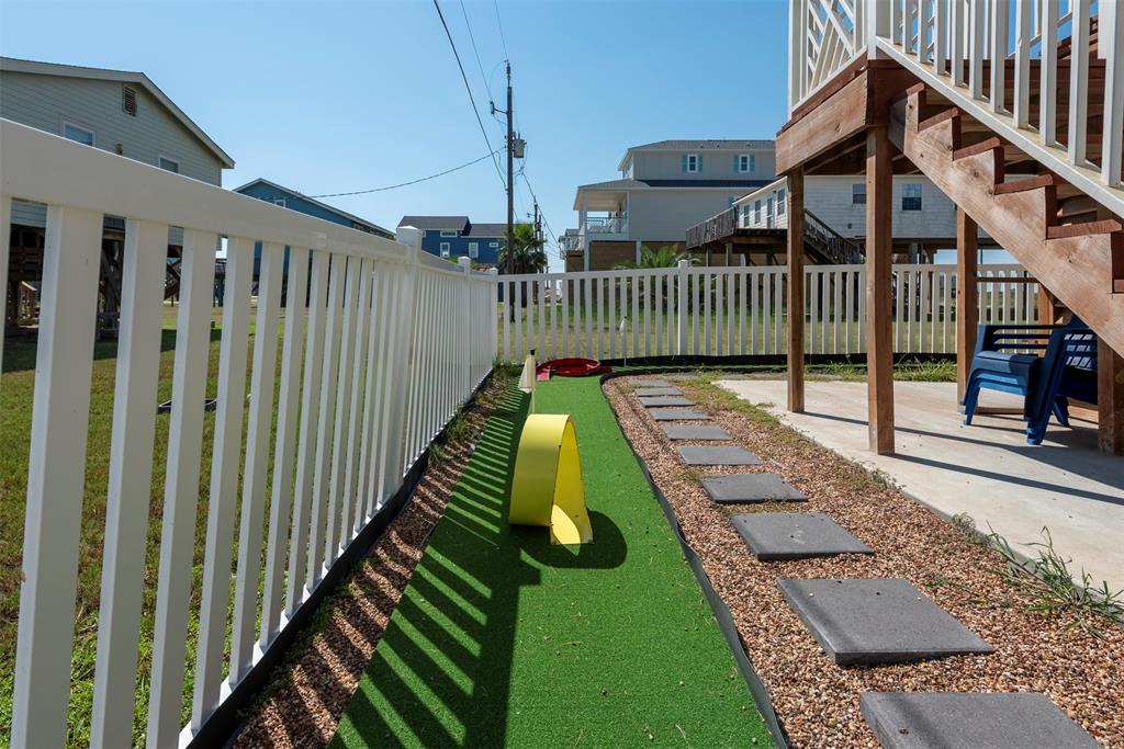 Freeport, Texas 77541, United States, 4 Bedrooms Bedrooms, ,5 BathroomsBathrooms,Residential,Active,182102