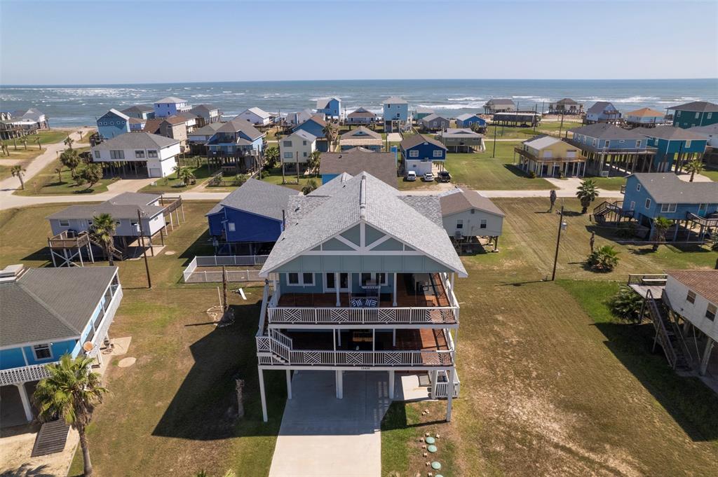 Freeport, Texas 77541, United States, 4 Bedrooms Bedrooms, ,5 BathroomsBathrooms,Residential,Active,182102