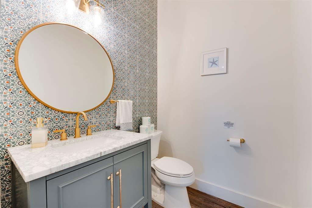 Freeport, Texas 77541, United States, 4 Bedrooms Bedrooms, ,5 BathroomsBathrooms,Residential,Active,182102