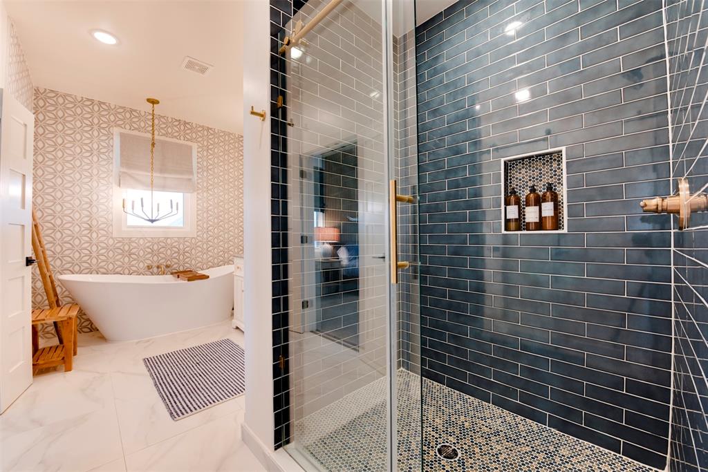 Freeport, Texas 77541, United States, 4 Bedrooms Bedrooms, ,5 BathroomsBathrooms,Residential,Active,182102