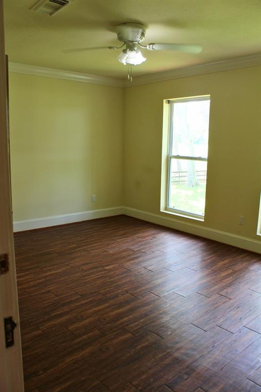 8659 Halls Retreat Court, Missouri City, Texas image 31