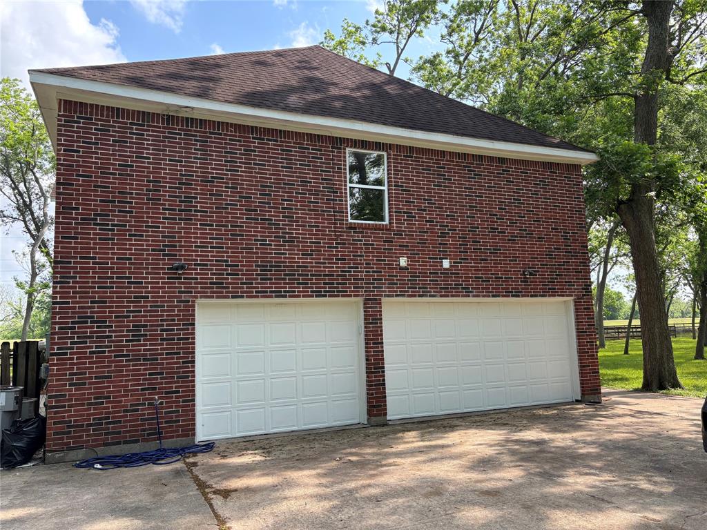 8659 Halls Retreat Court, Missouri City, Texas image 7