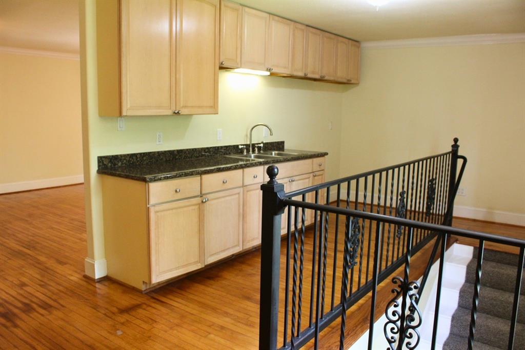8659 Halls Retreat Court, Missouri City, Texas image 37