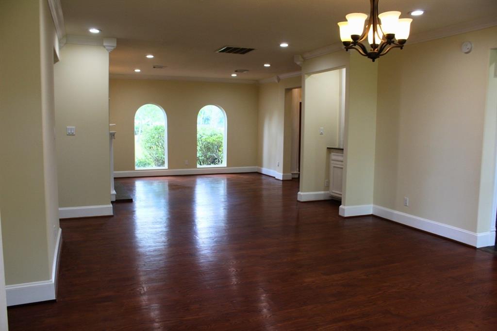 8659 Halls Retreat Court, Missouri City, Texas image 16