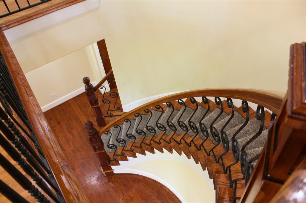8659 Halls Retreat Court, Missouri City, Texas image 36