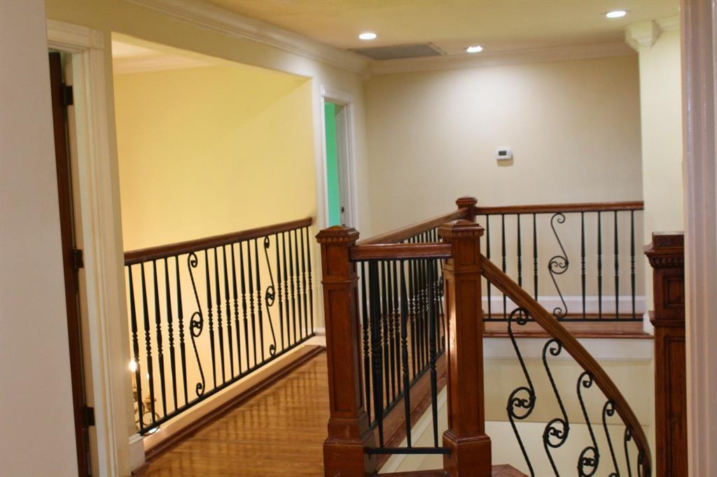 8659 Halls Retreat Court, Missouri City, Texas image 35
