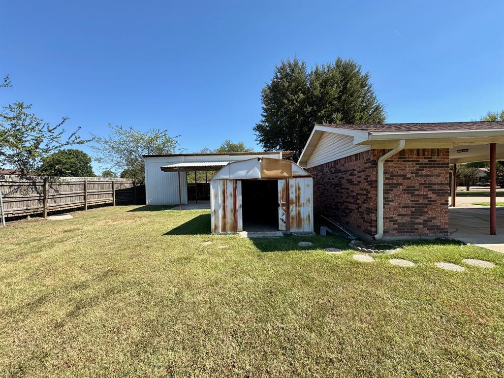 121 Briar Lane, Crockett, Texas image 27