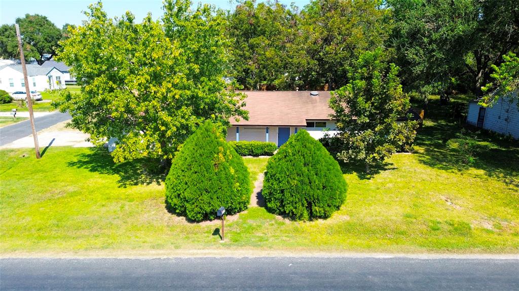 128 Mays Street, Wharton, Texas image 9