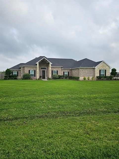 Single Family Residence in Baytown TX 4526 Pineloch Bayou Drive.jpg