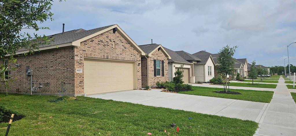 8411 Bay Oaks Drive
