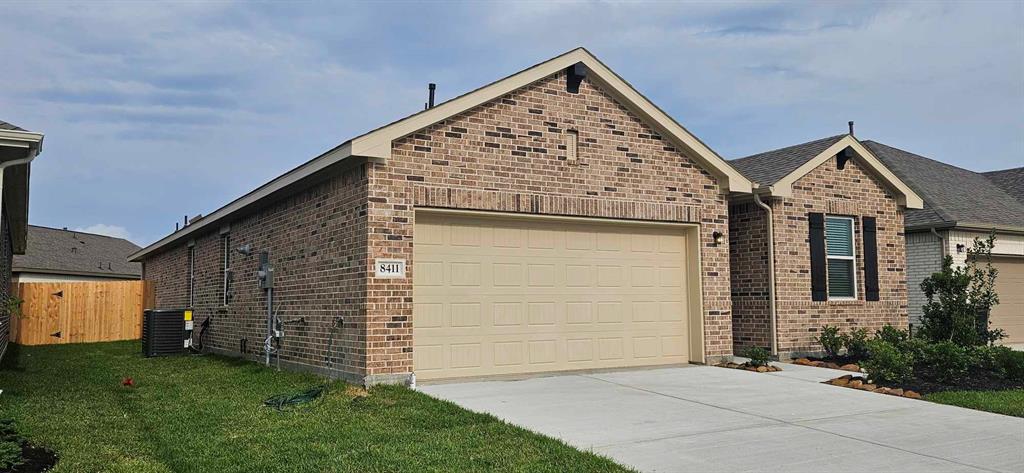 8411 Bay Oaks Drive