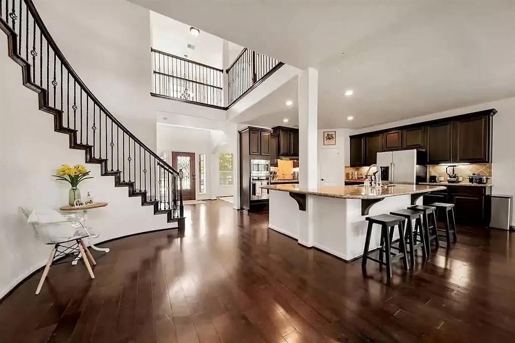 8133 Tranquil Lake Way