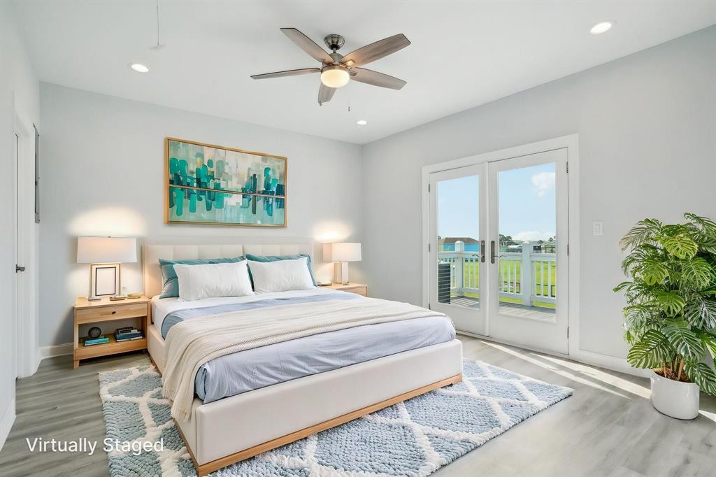 2115 Seahorse Lane, Port Bolivar, Texas image 11