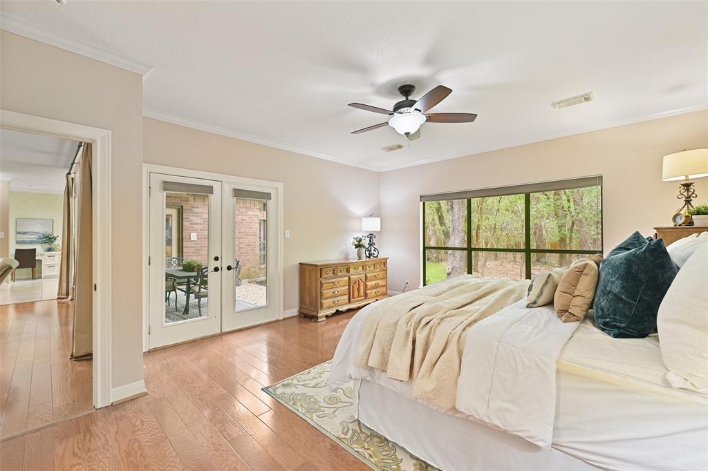 206 Stanley Court, Friendswood, Texas image 19