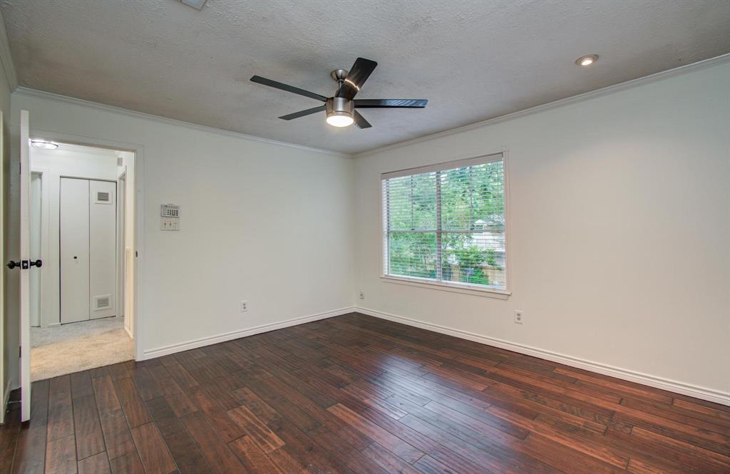1113 E Red Cedar Circle, The Woodlands, Texas image 23
