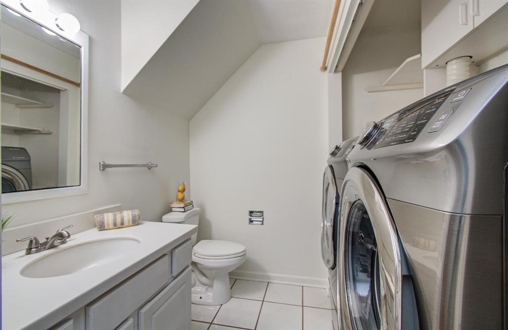 1113 E Red Cedar Circle, The Woodlands, Texas image 11