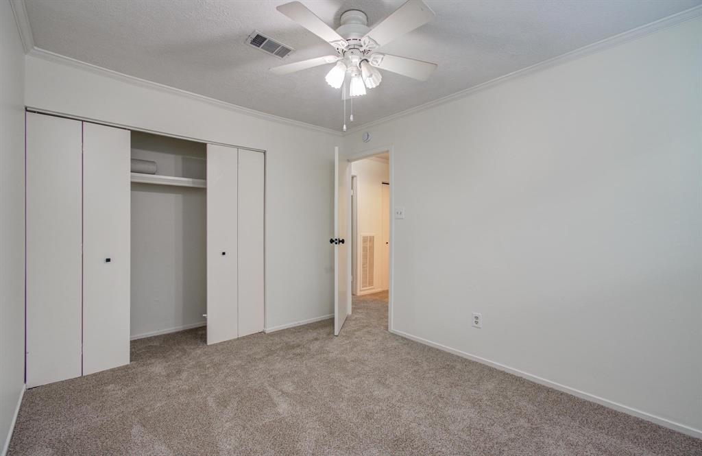 1113 E Red Cedar Circle, The Woodlands, Texas image 18