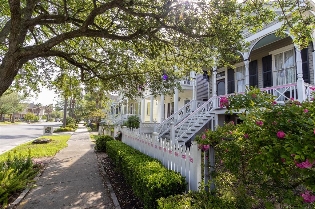1727 Ball, Galveston, Texas image 31