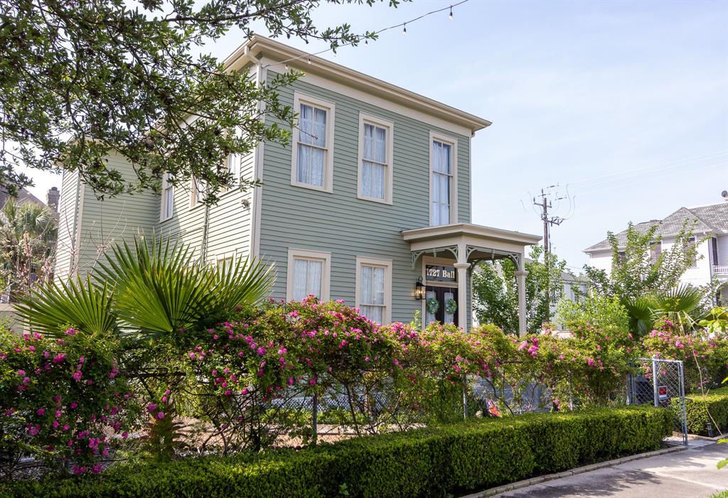 1727 Ball, Galveston, Texas image 2