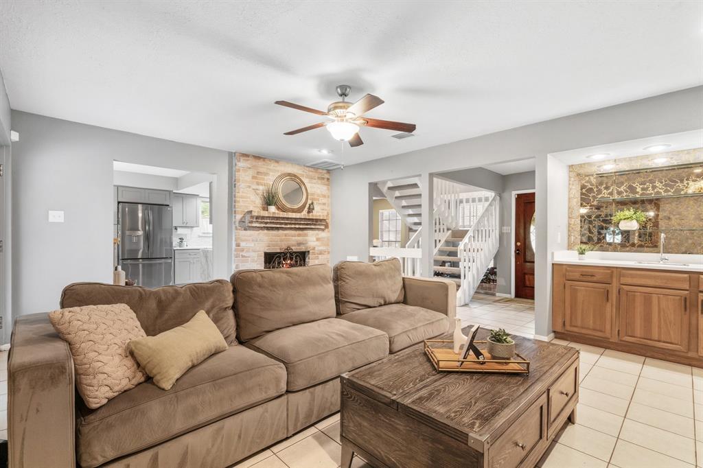 3623 Wells Mark Drive, Humble, Texas image 4