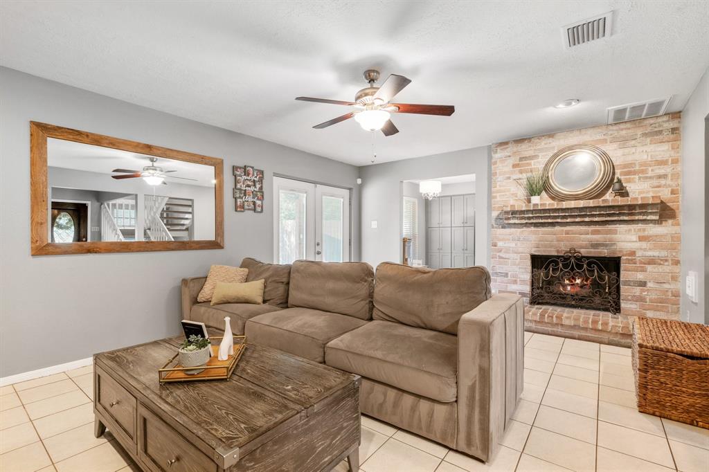 3623 Wells Mark Drive, Humble, Texas image 3